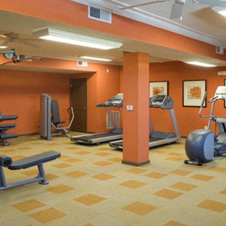 Fitness Center at Columbia Mechanicsville Crossing - Apartments in Atlanta, GA