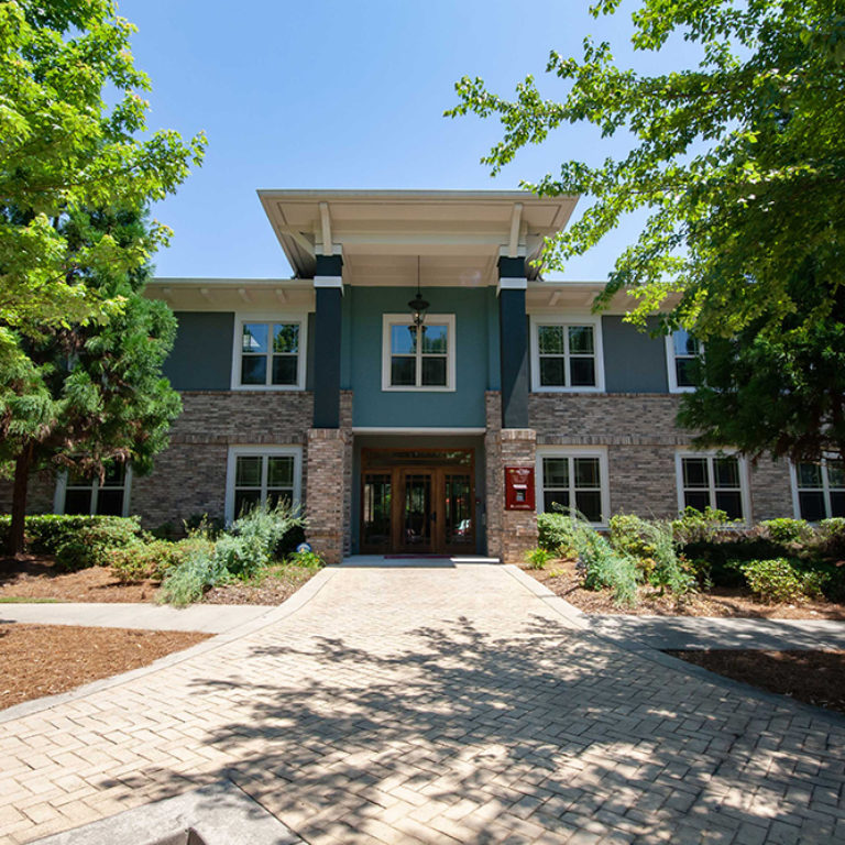 Park Commons Apartments Community - Senior Apartments in Atlanta, GA