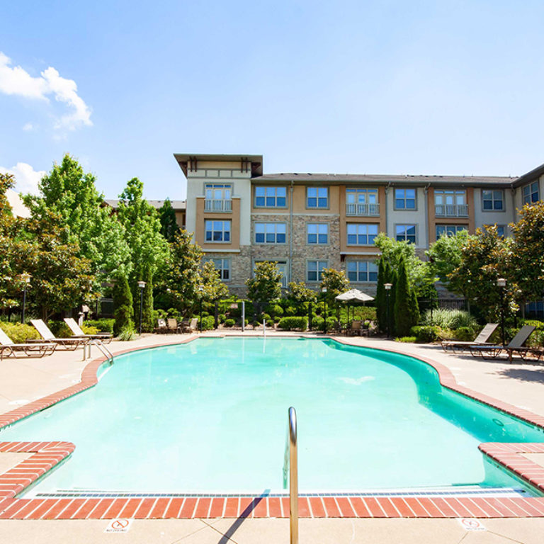 Community pool at Columbia Crest Community - Apartments in West Midtown Atlanta, GA