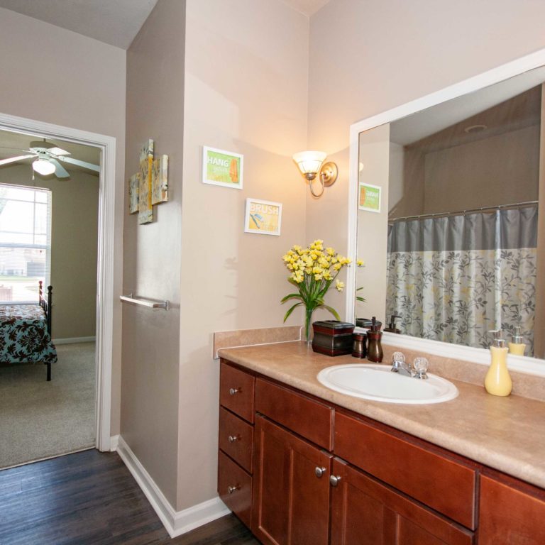 Master suite at Columbia Park Citi - Apartments in West Midtown Atlanta, GA