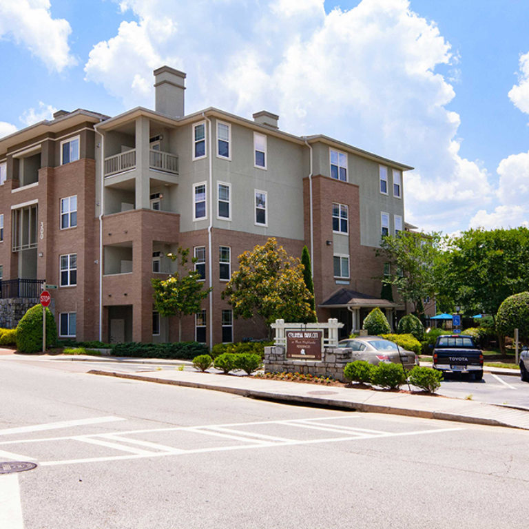 Community of Columbia Park Citi - Apartments in West Midtown Atlanta, GA