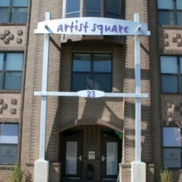 Entrance to building Artist Square Apartments in Atlanta GA