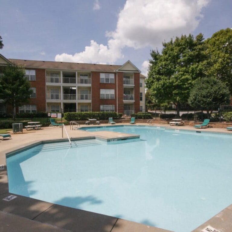 large pool with apartments in background in atlanta georgia