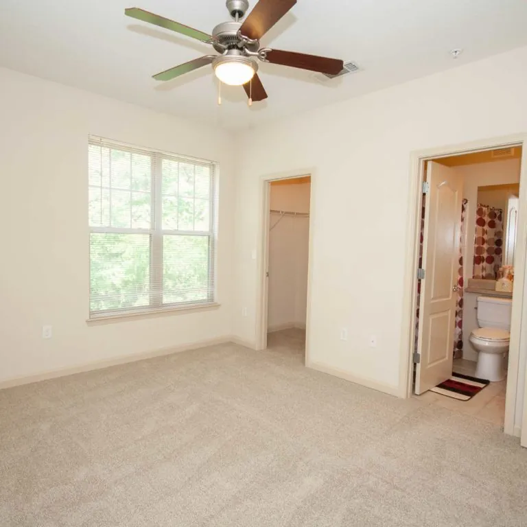 Master suite at Columbia at South River Gardens - Apartments in Atlanta, GA